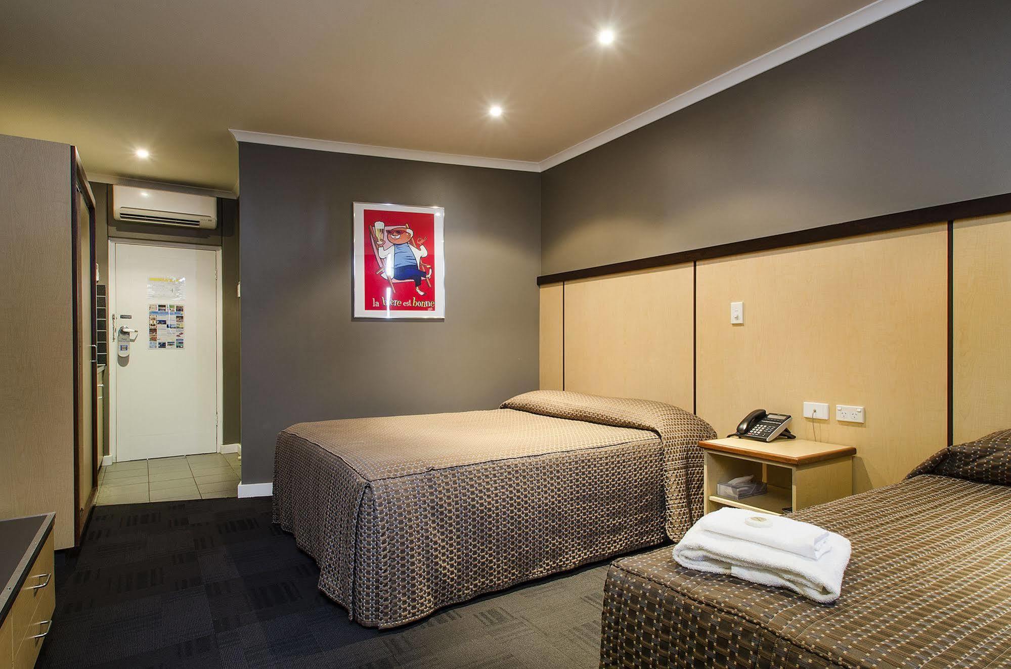 Nightcap At Watermark Glenelg Adelaide Exterior foto