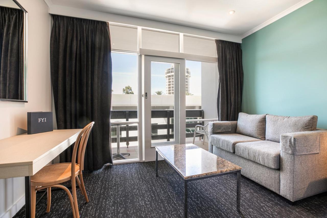 Nightcap At Watermark Glenelg Adelaide Exterior foto